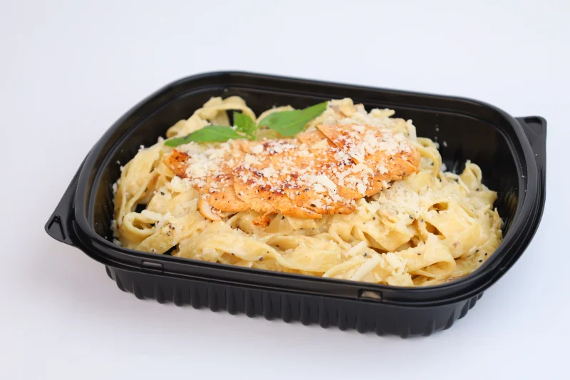 Fettuccine alfredo chicken