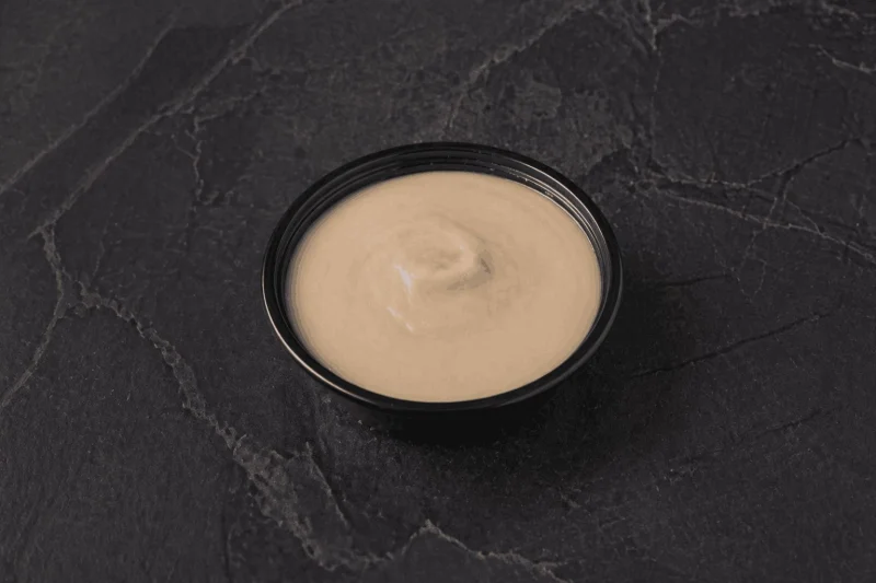 علبة طحينية