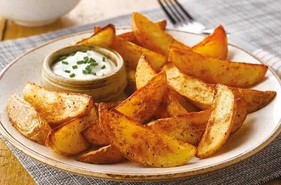 علبة بطاطا ودجز