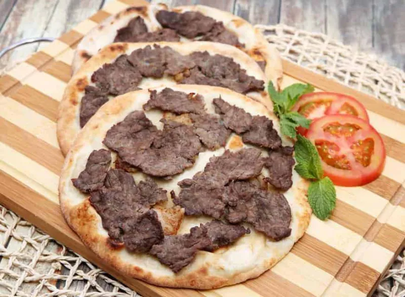 مجرمشة بالعجين لحم عجل