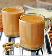 شاي مع حليب