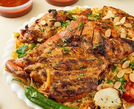 سدر أرز مع دجاج تكا