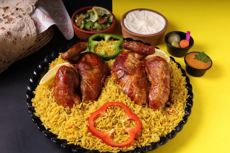 دجاجة شواي على رز
