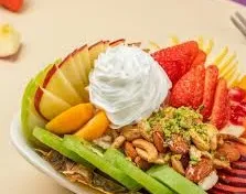 بوظة وفواكة