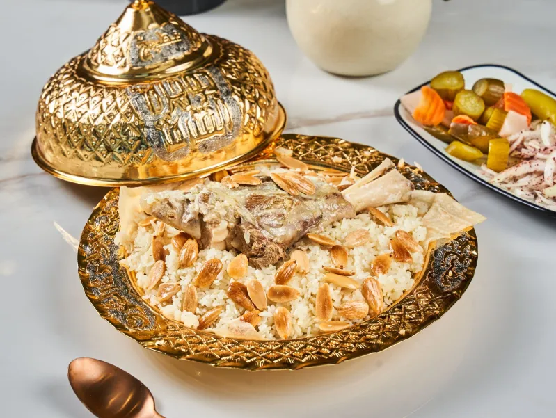 وجبة منسف روماني